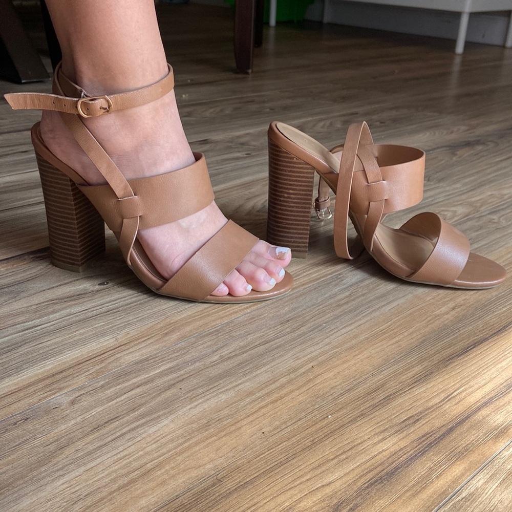 Tan heels worn only a few times